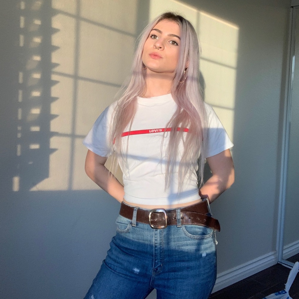 Levi tshirt